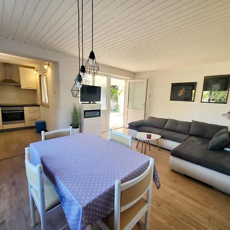 Buktenica Apartament Bol