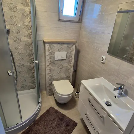 Apartment Buktenica Bol
